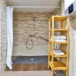 Laramond Barcelona Rooms